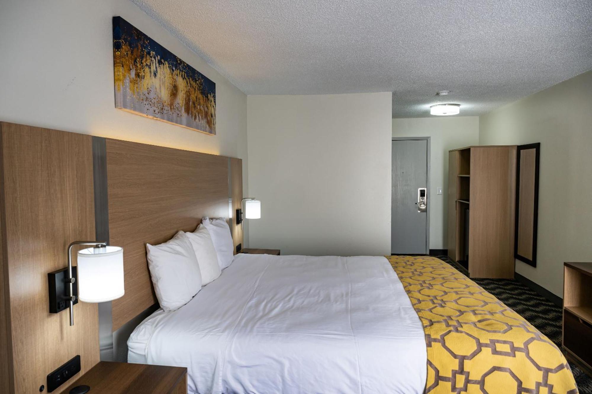 Baymont By Wyndham Greensboro/Coliseum Exteriér fotografie
